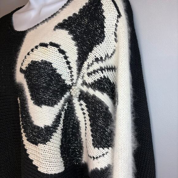 VTG David Brett Beaded Angora 90s Black White Womens Sweater Sz 40 XL - Picture 3 of 5